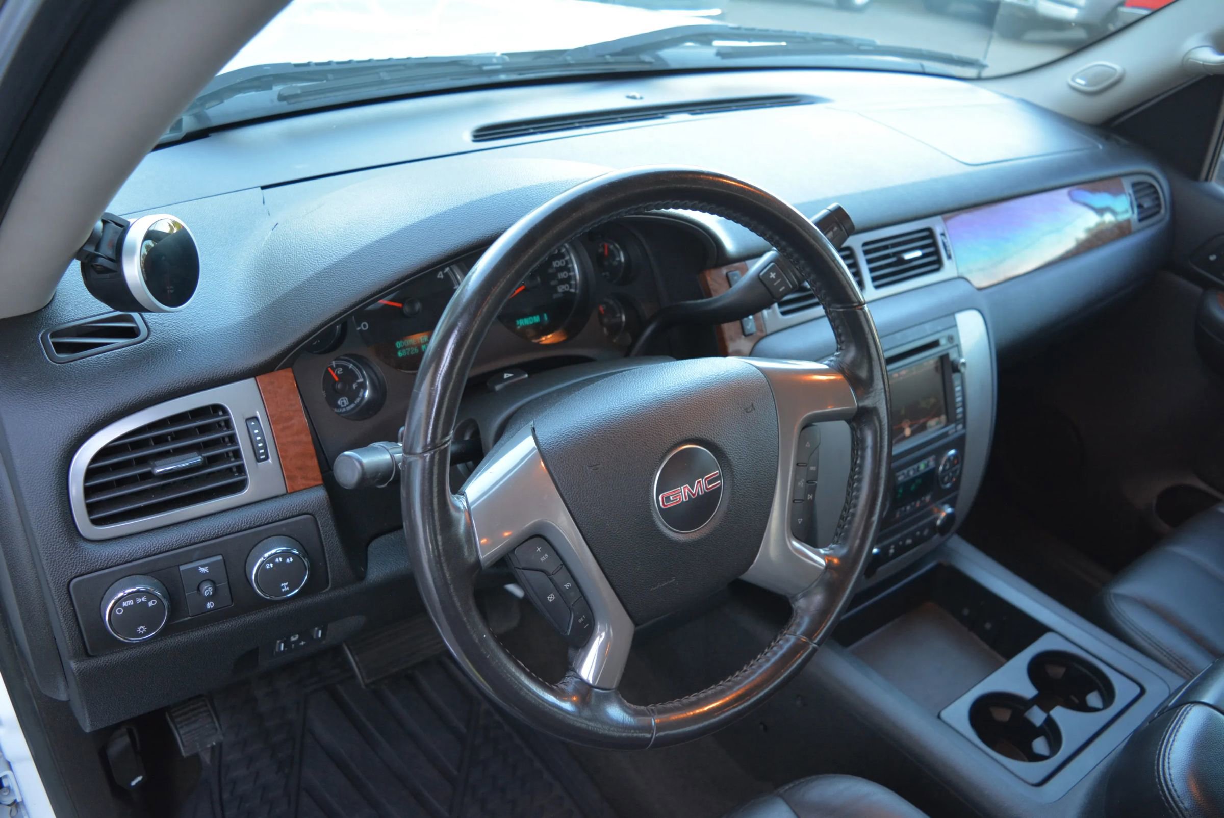 Used 2008 GMC Sierra 3500 SLT image 29