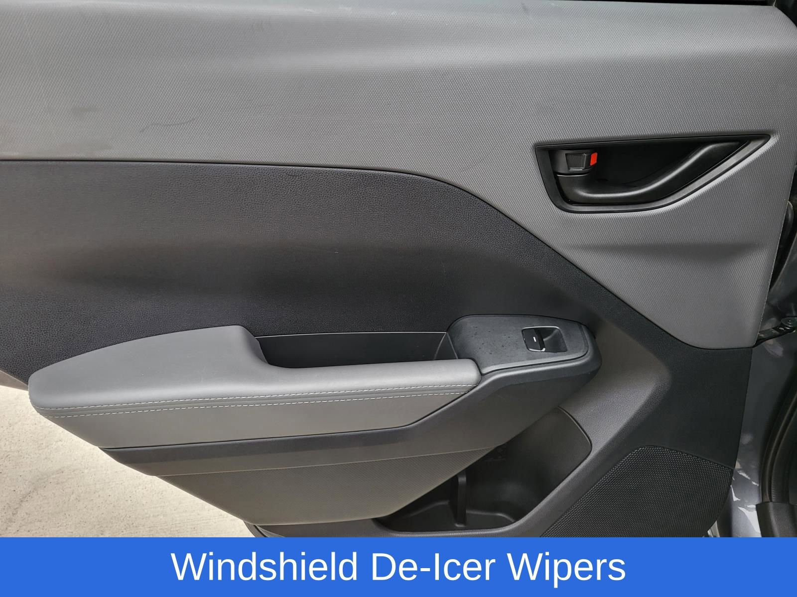 Certified 2025 Subaru Crosstrek 2.0i Premium image 12