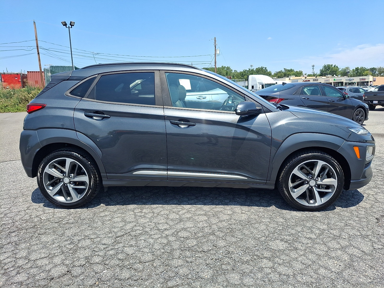 Used 2020 Hyundai Kona Limited AWD/4WD image 7