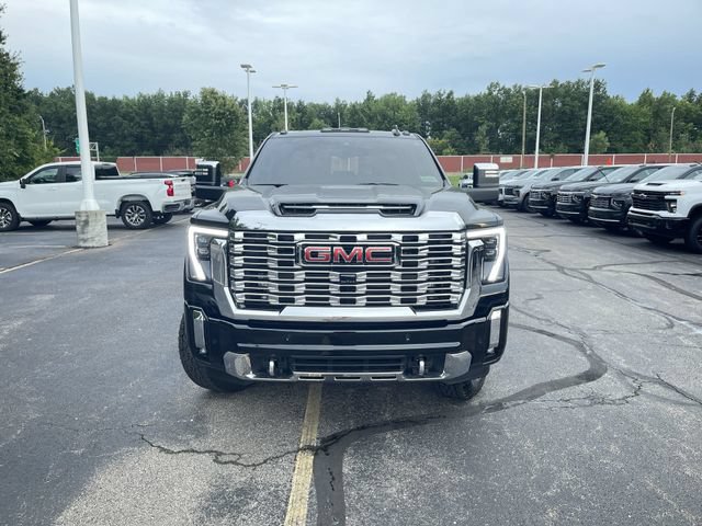 Used 2025 GMC Sierra 2500 Denali w/ Max Trailering Package AWD/4WD image 32