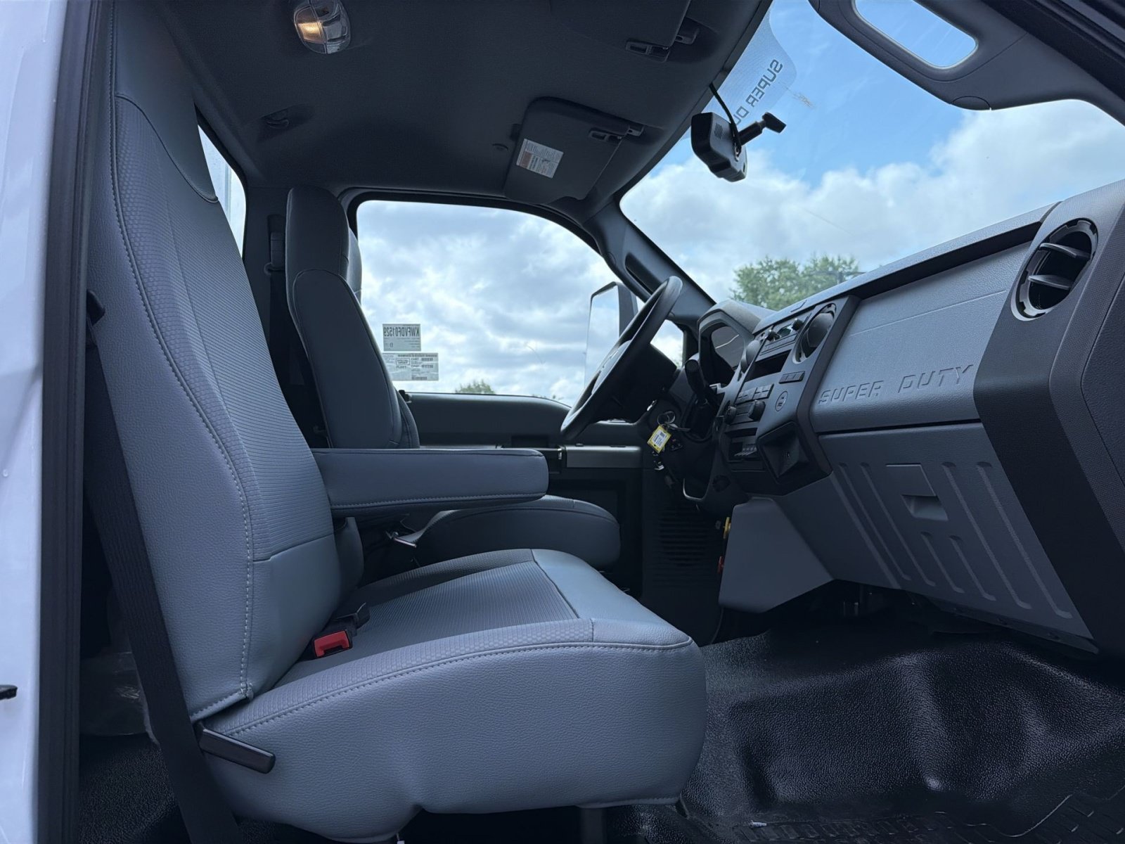 New 2027 Ford F750 2WD Regular Cab Super Duty image 25
