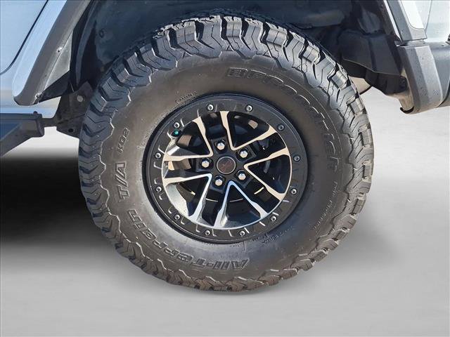 Used 2024 Jeep Wrangler Unlimited Rubicon AWD/4WD image 14