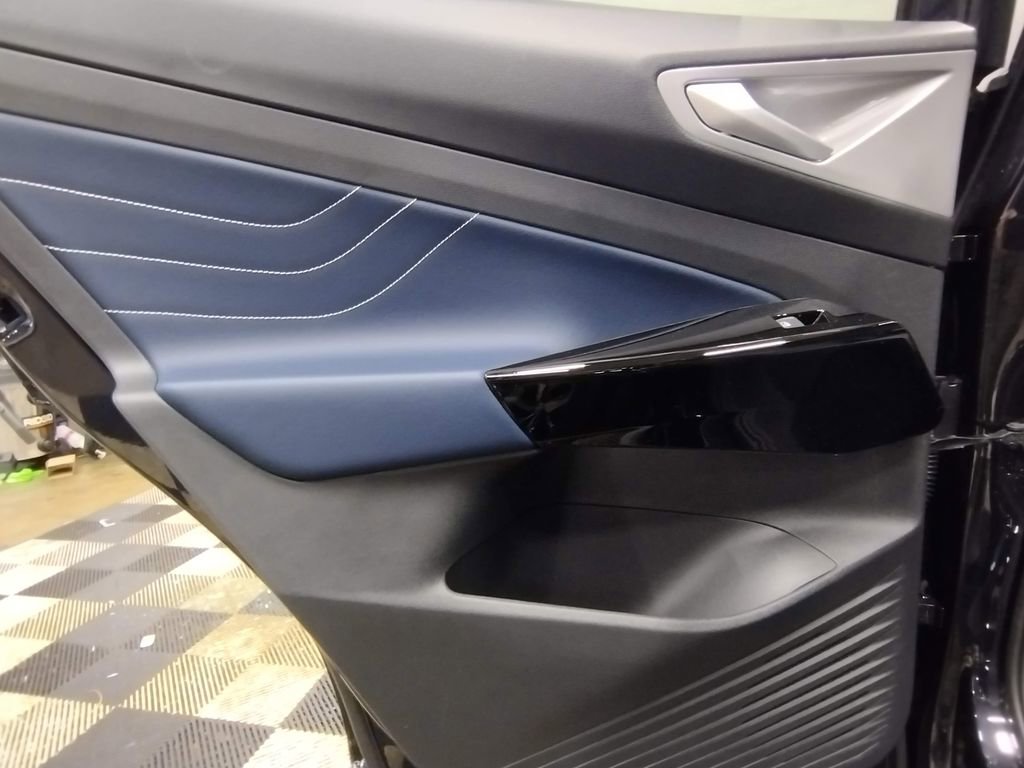 New 2026 Volkswagen ID.4 Pro S image 31