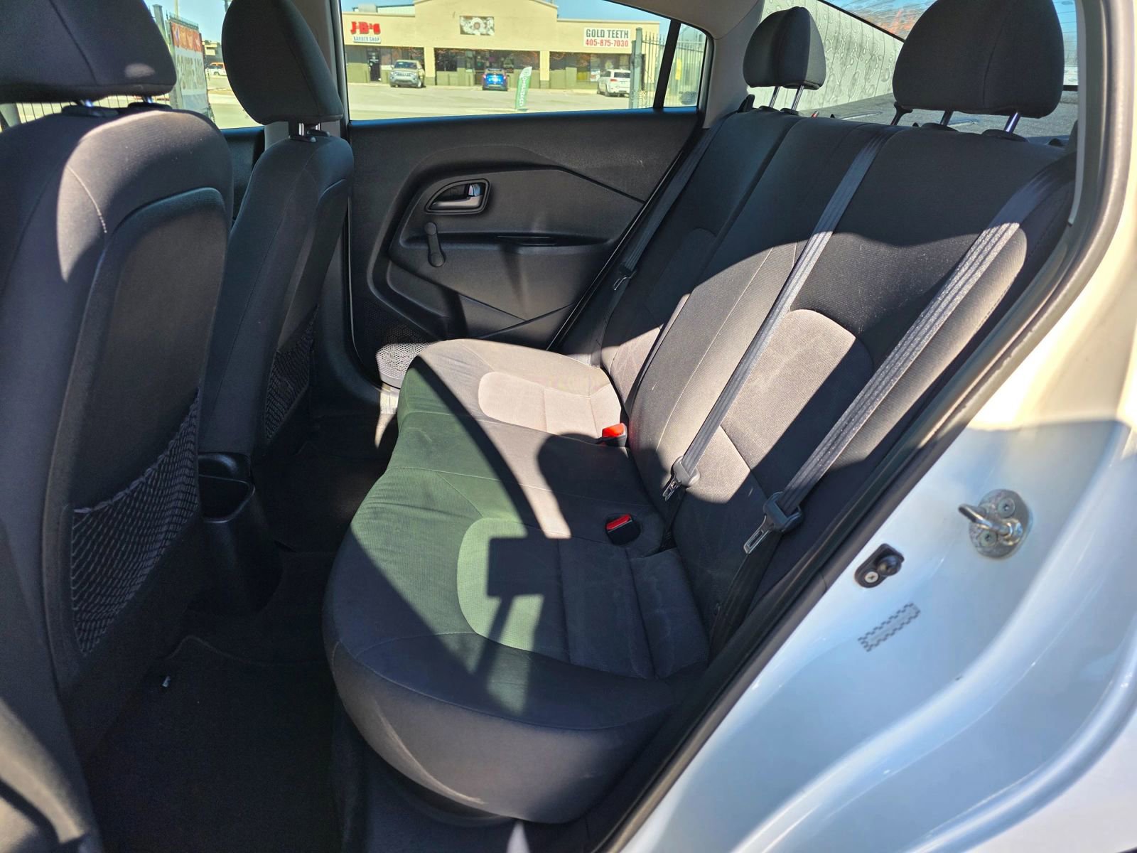 Used 2012 Kia Rio LX image 9