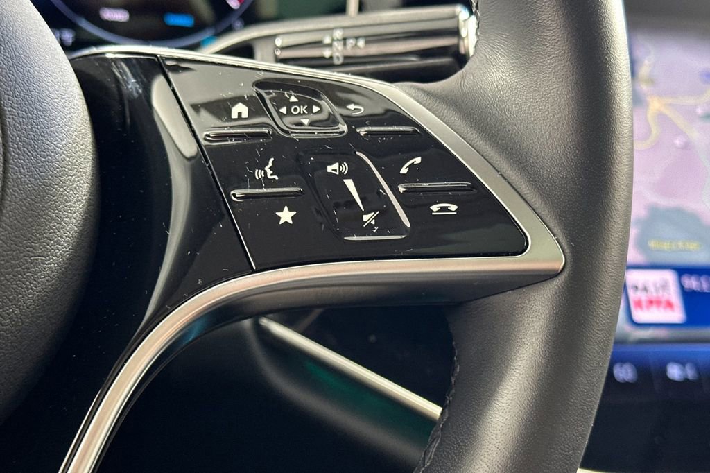 Certified 2025 Mercedes-Benz E 350 4MATIC Sedan image 30