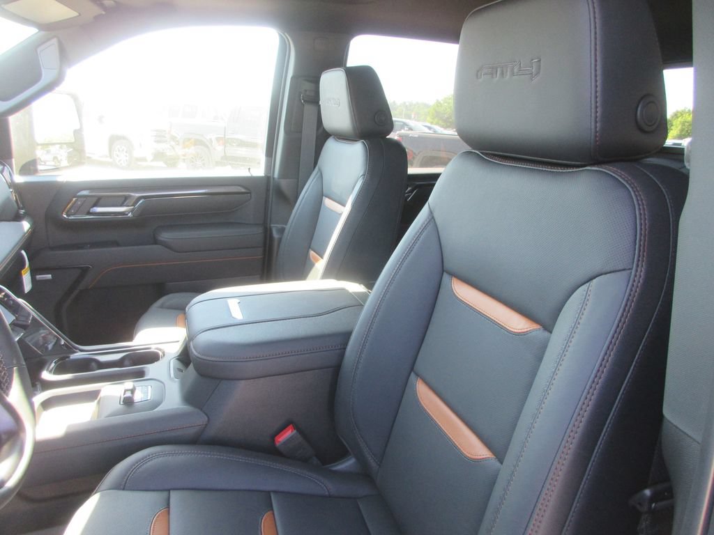 New 2026 GMC Sierra 2500 AT4 w/ AT4 Premium Plus Package AWD/4WD image 13