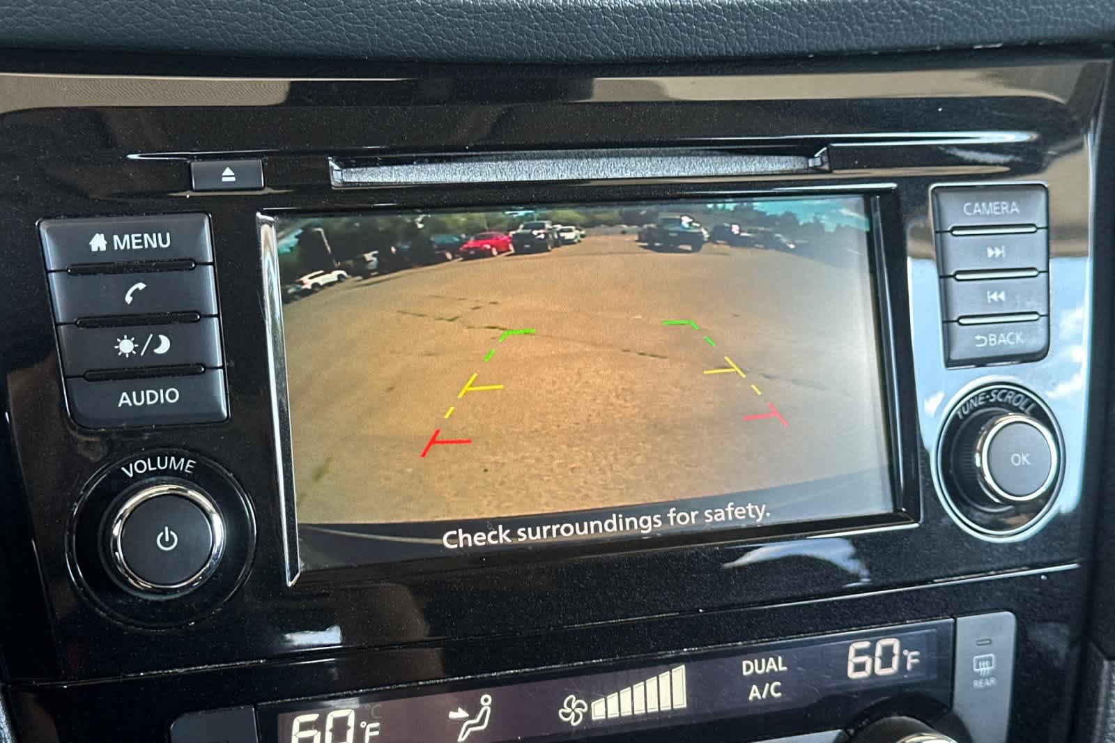 Used 2020 Nissan Rogue SV FWD image 19