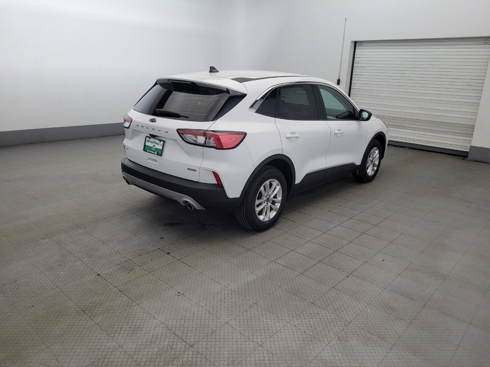 Used 2022 Ford Escape SE AWD/4WD image 9