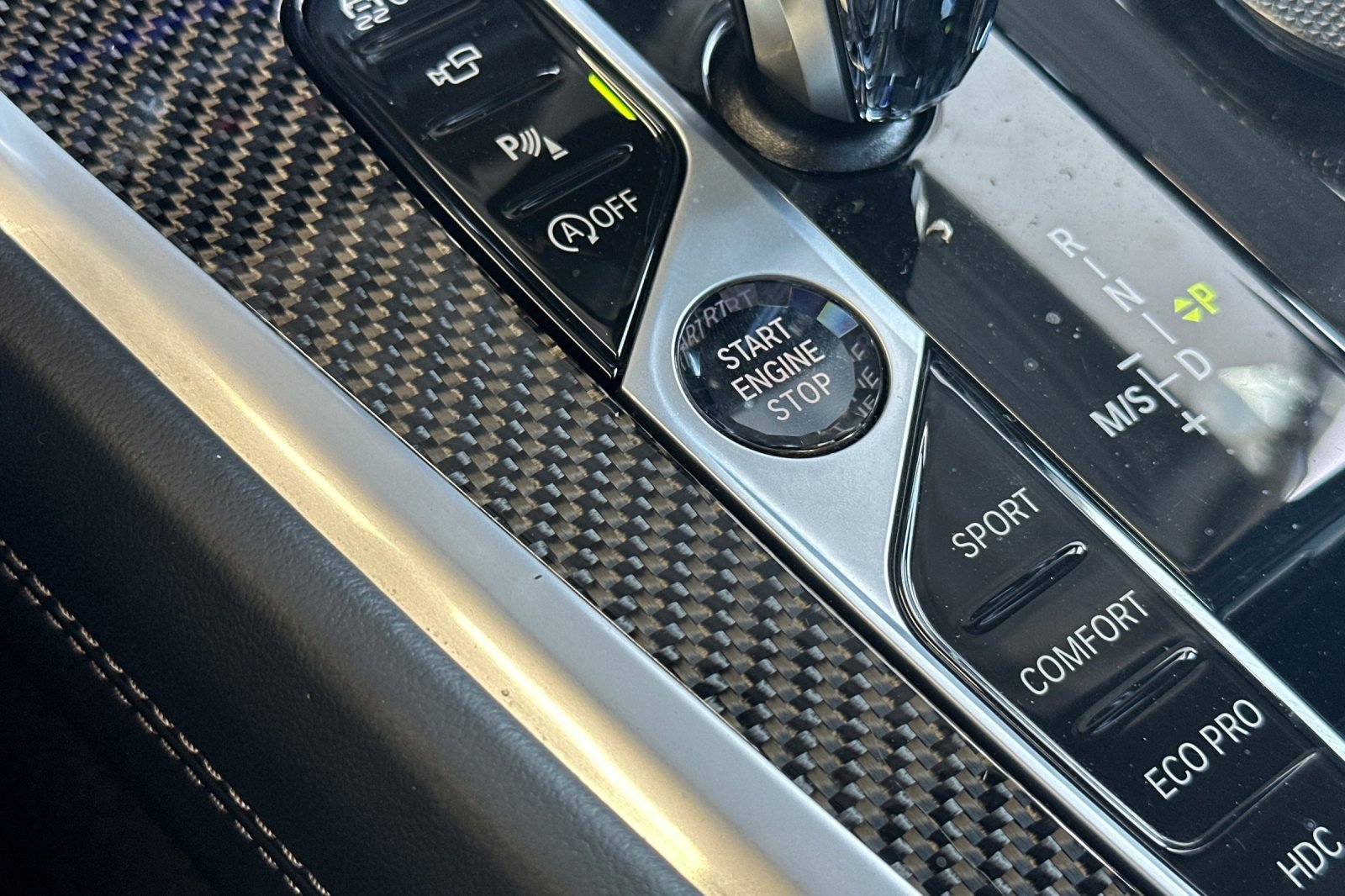 Used 2023 BMW X6 M50i w/ Executive Package image 22