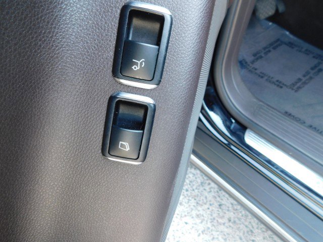 Used 2018 Mercedes-Benz GLS 450 4MATIC image 56