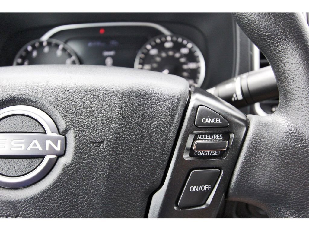 Used 2022 Nissan Frontier SV image 15