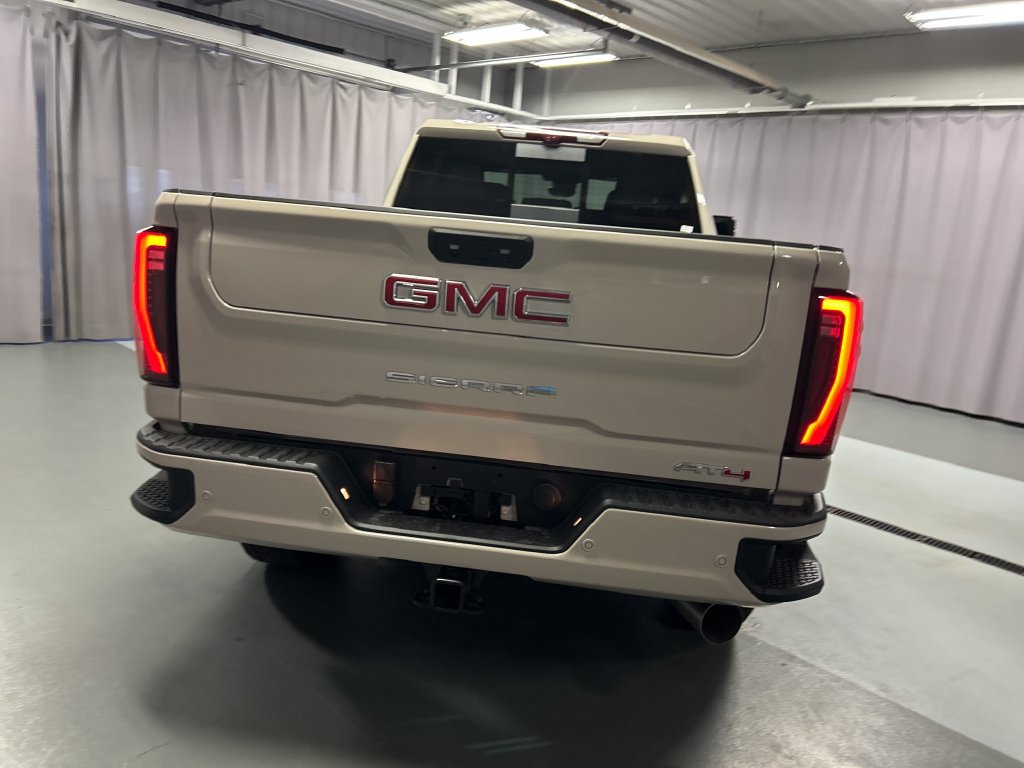 New 2026 GMC Sierra 2500 AT4 w/ AT4 Premium Plus Package AWD/4WD image 6