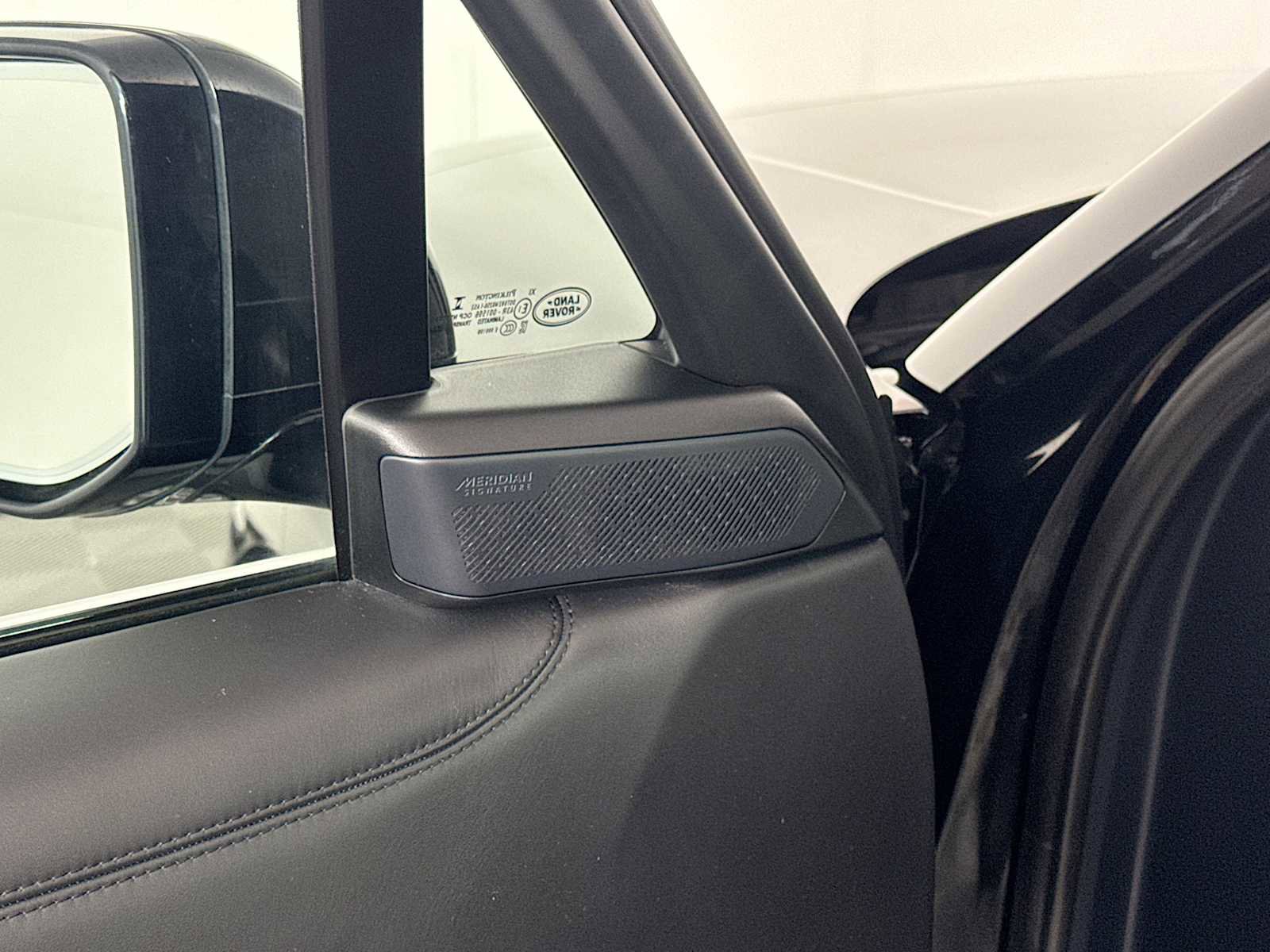 Used 2023 Land Rover Range Rover First Edition image 21