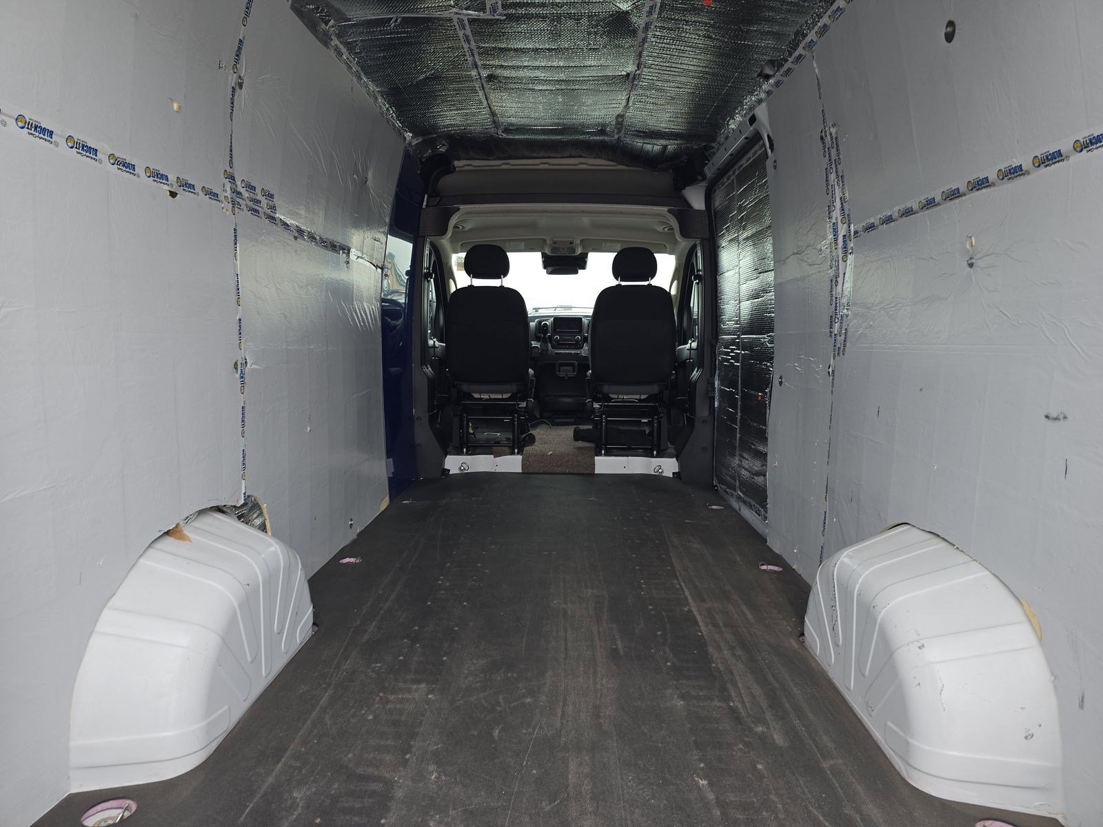 Used 2024 RAM ProMaster 2500 image 16