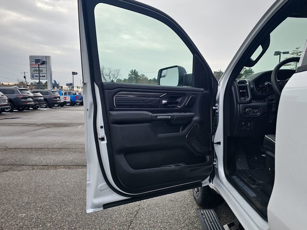 New 2026 RAM 1500 Limited AWD/4WD image 13