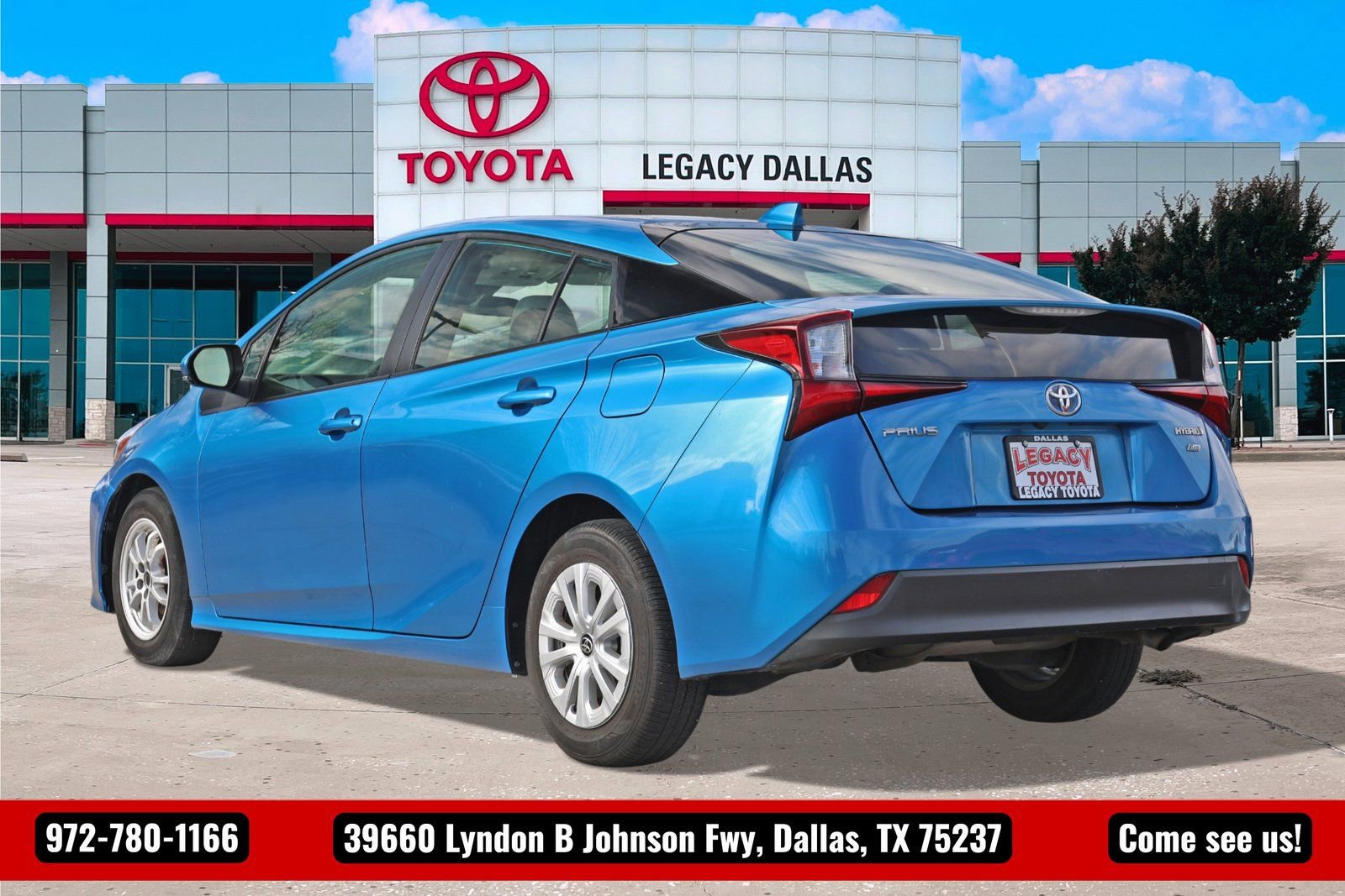 Used 2022 Toyota Prius L Eco image 7