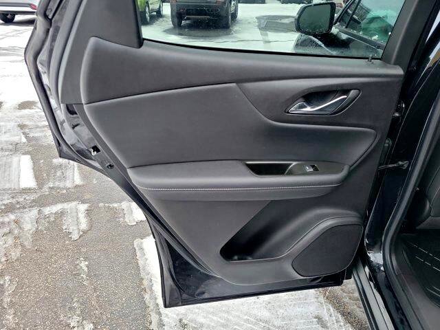 Used 2024 Chevrolet Blazer LT w/ Sound & Technology Package image 8