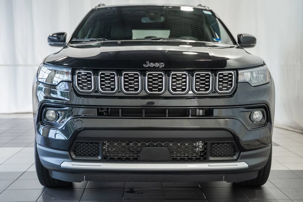 Certified 2025 Jeep Compass Limited AWD/4WD image 2