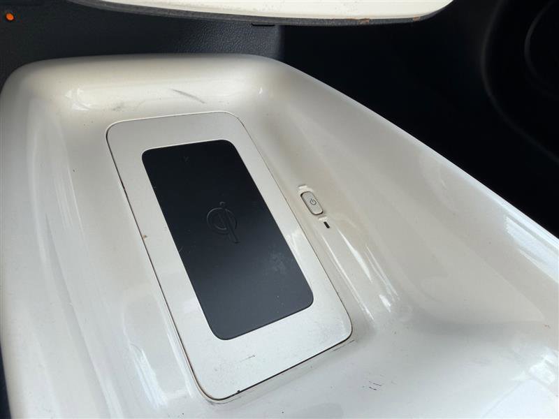 Used 2017 Toyota Prius Prime Advanced image 24