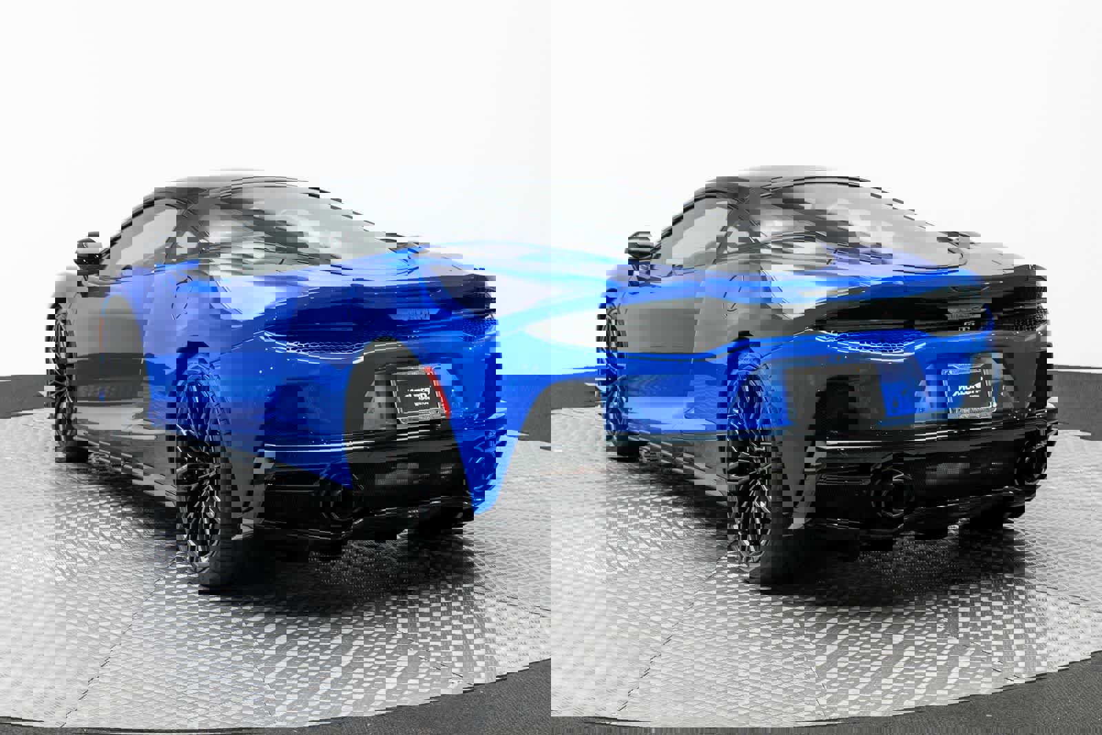 New 2025 McLaren GTS image 4