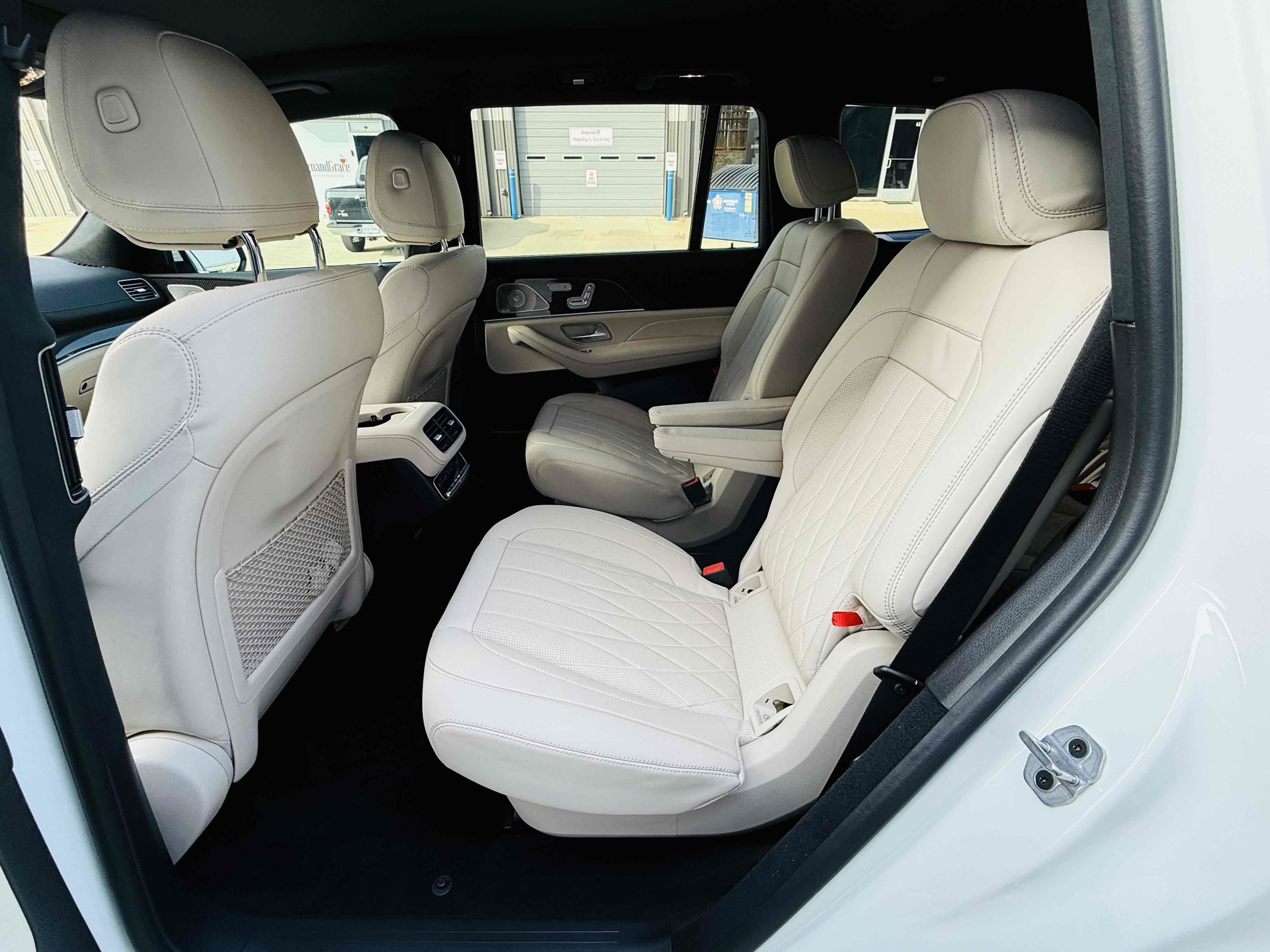 Used 2024 Mercedes-Benz GLS 63 AMG 4MATIC image 49