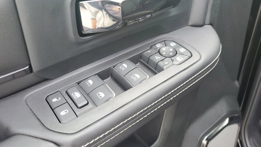 New 2026 RAM 2500 Rebel w/ Rebel Level 2 Equipment Group image 23