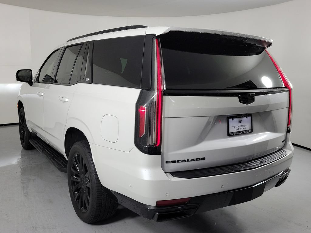 Certified 2022 Cadillac Escalade Sport AWD/4WD image 4