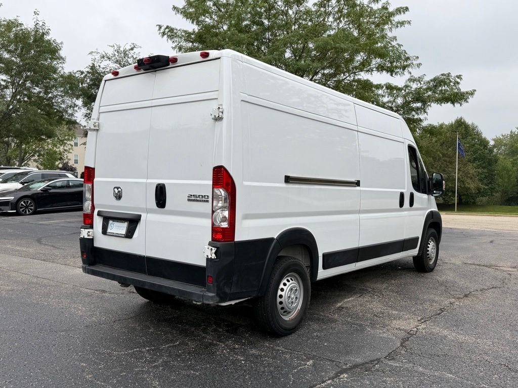 Used 2025 RAM ProMaster 2500 w/ Convenience Group FWD image 8