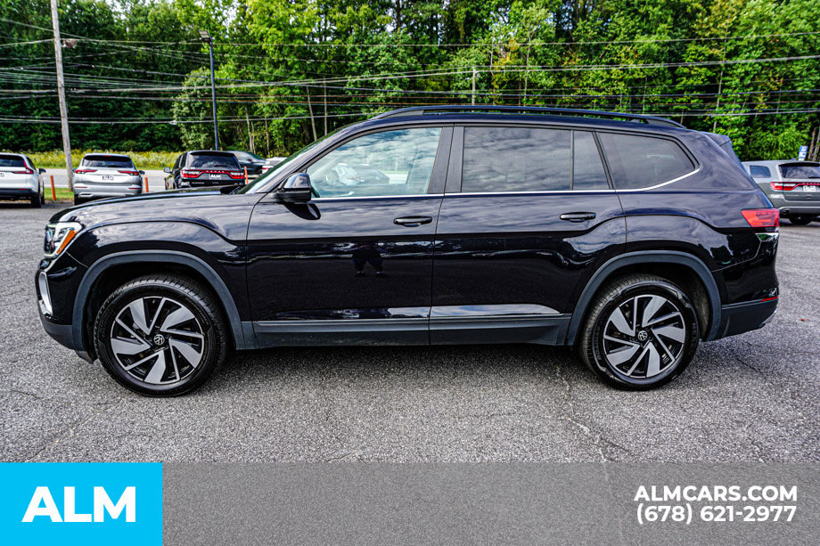 Used 2025 Volkswagen Atlas SE FWD image 6