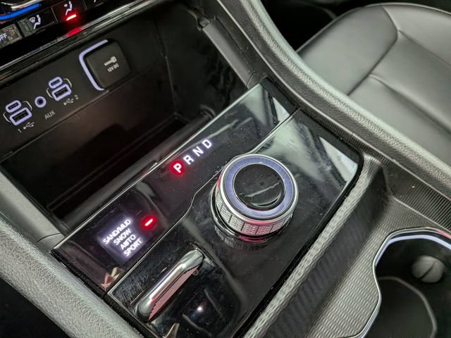 Used 2024 Jeep Grand Cherokee Limited AWD/4WD image 25