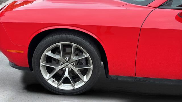Used 2020 Dodge Challenger SXT w/ Plus Package RWD image 31