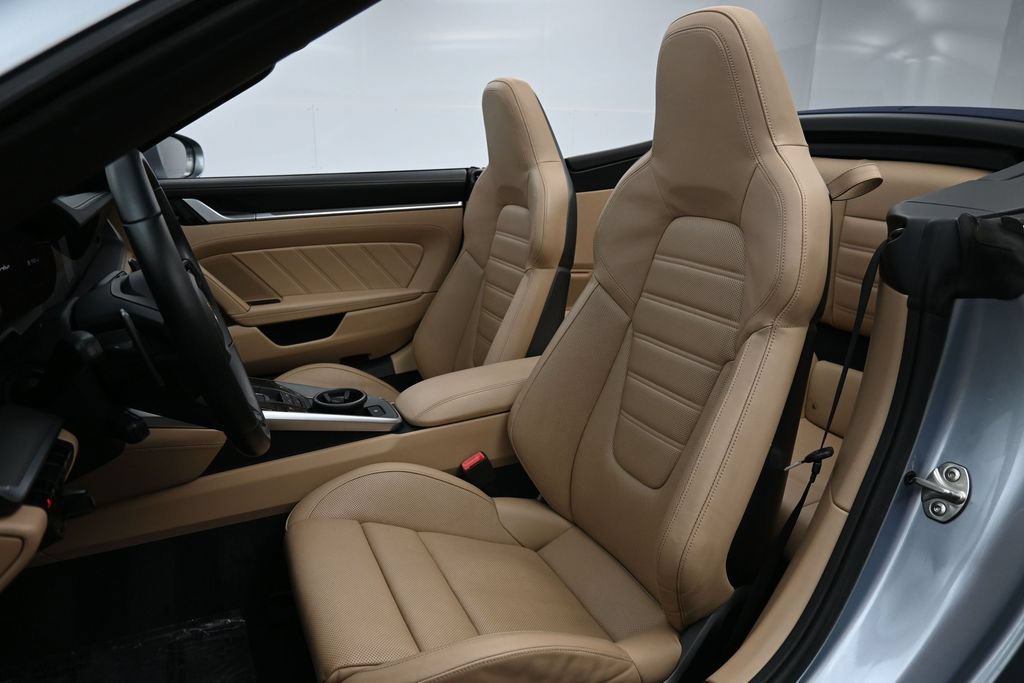 Certified 2021 Porsche 911 Turbo AWD/4WD image 5