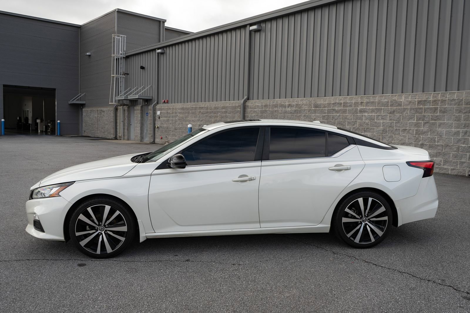 Used 2019 Nissan Altima 2.5 SR w/ SR Premium Package image 5