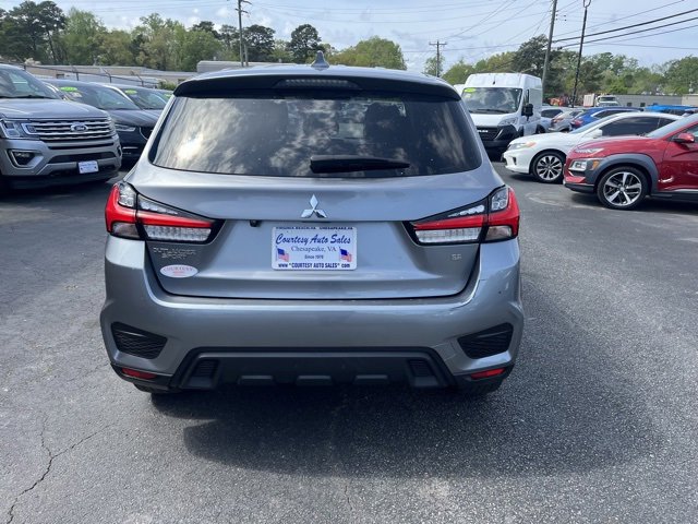 Used 2023 Mitsubishi Outlander Sport SE image 6