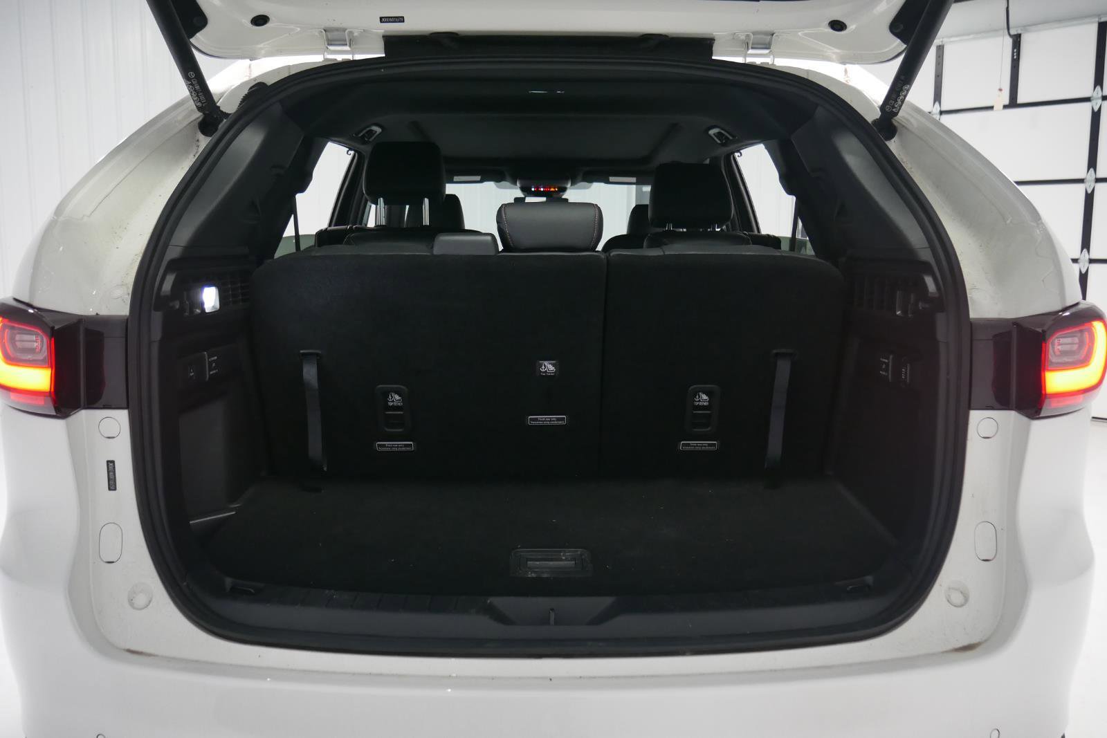 New 2024 MAZDA CX-90 Plug-In Hybrid w/ Premium Plus image 29