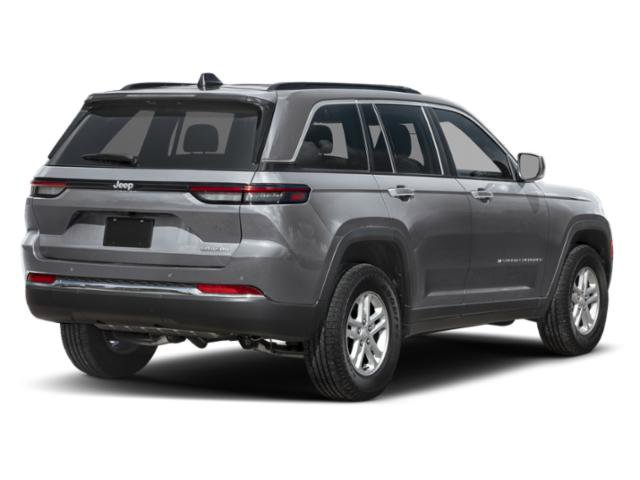 Certified 2025 Jeep Grand Cherokee Limited w/ Luxury Tech Group II AWD/4WD image 3