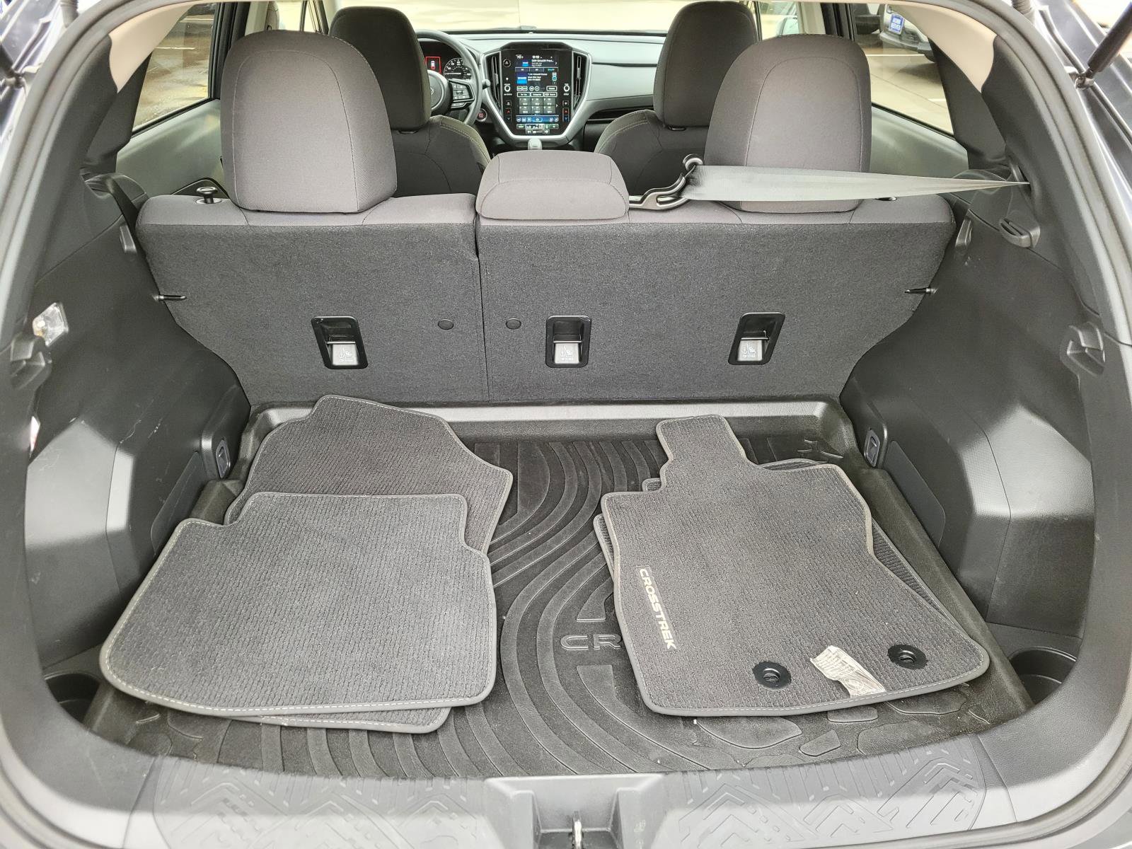 Used 2025 Subaru Crosstrek 2.0i Premium image 19