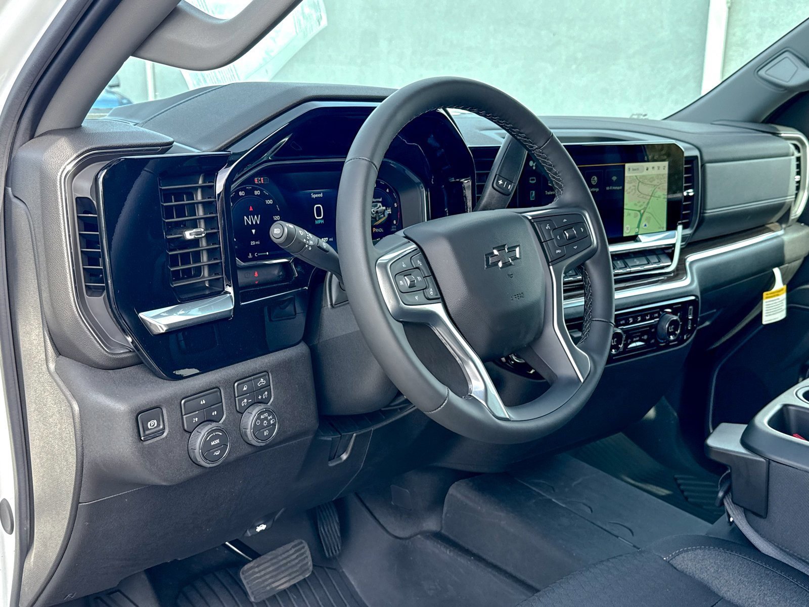 New 2026 Chevrolet Silverado 2500 LT w/ Trail Boss Package image 15