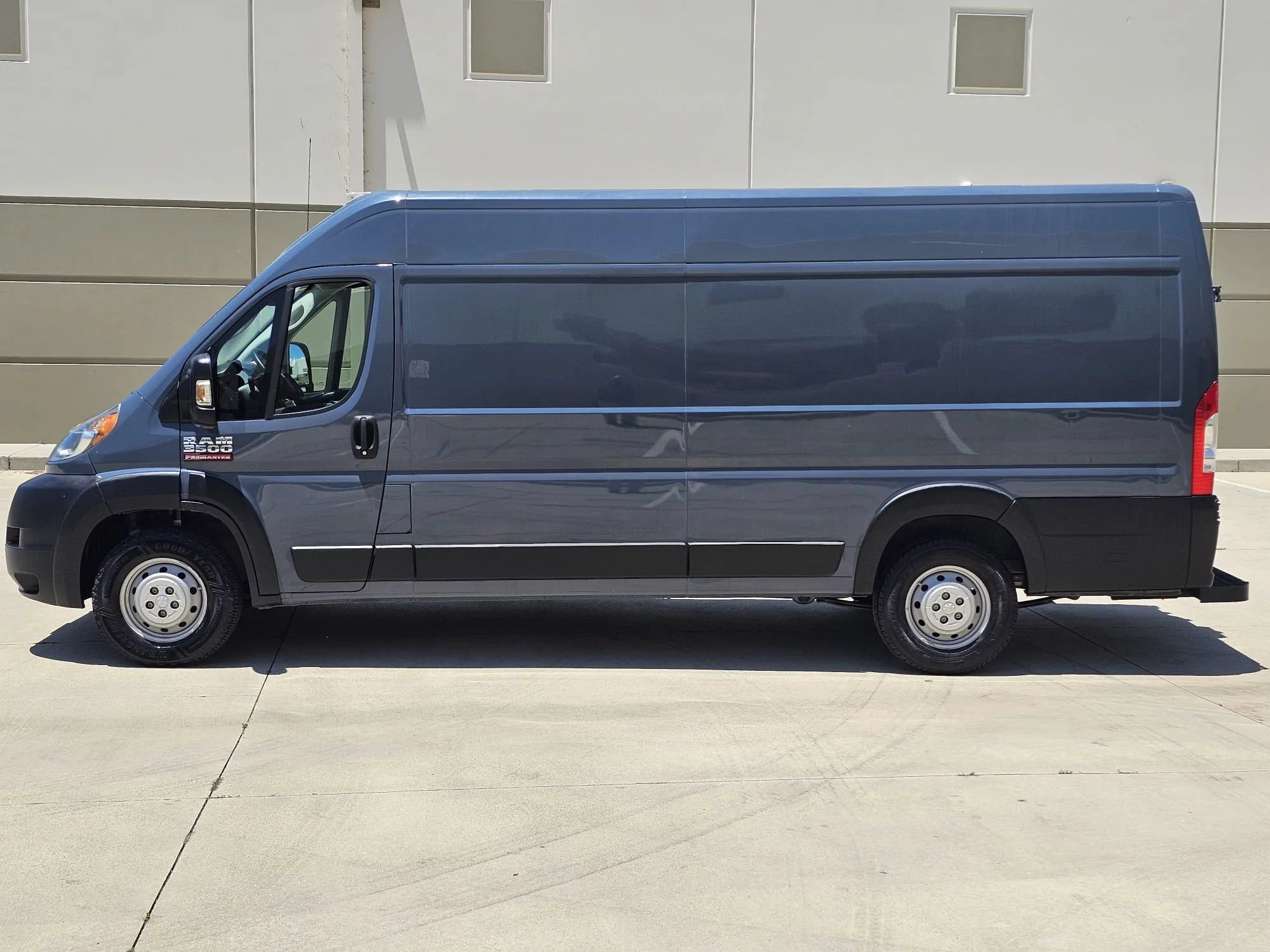 Used 2020 RAM ProMaster 3500 FWD image 8