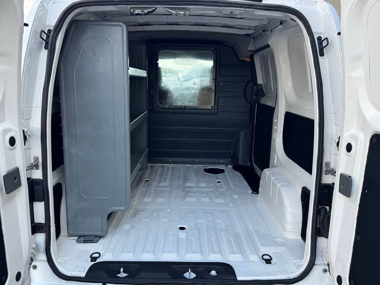 Used 2018 Nissan NV200 SV FWD image 10