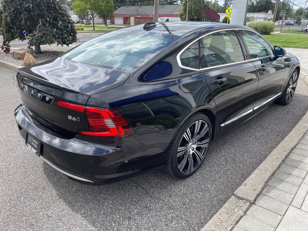 Certified 2025 Volvo S90 B6 Ultra AWD/4WD image 5