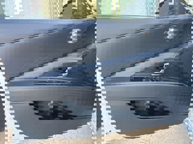 New 2026 Hyundai Elantra SE image 14