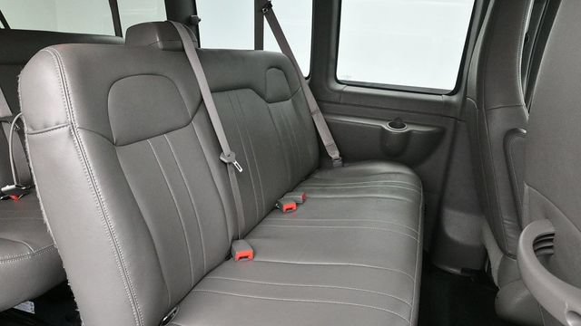 Used 2024 Chevrolet Express 3500 LS RWD image 10