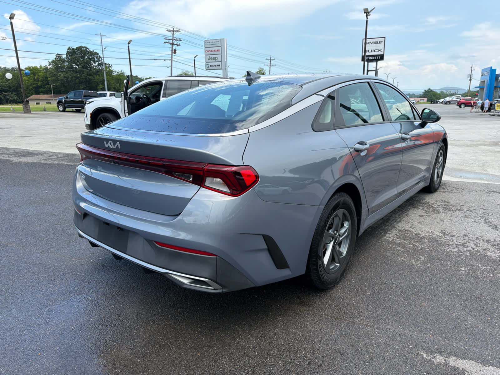 Used 2022 Kia K5 LX FWD image 8