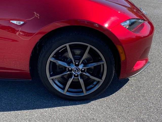 Used 2018 MAZDA MX-5 Miata RF Grand Touring RWD image 10