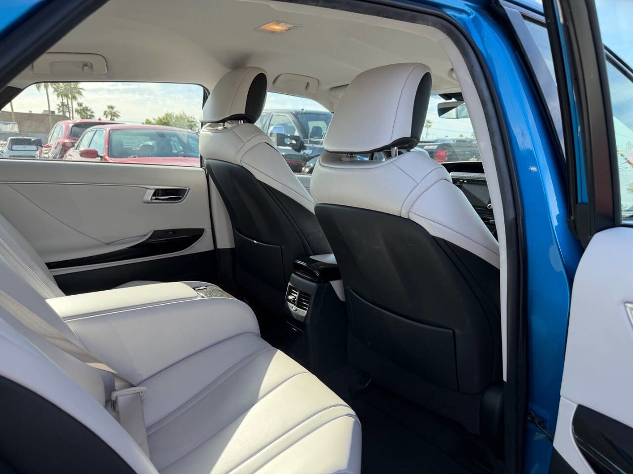 Used 2019 Toyota Mirai FWD image 26