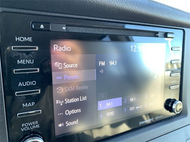 Used 2020 Toyota Sienna Limited image 24