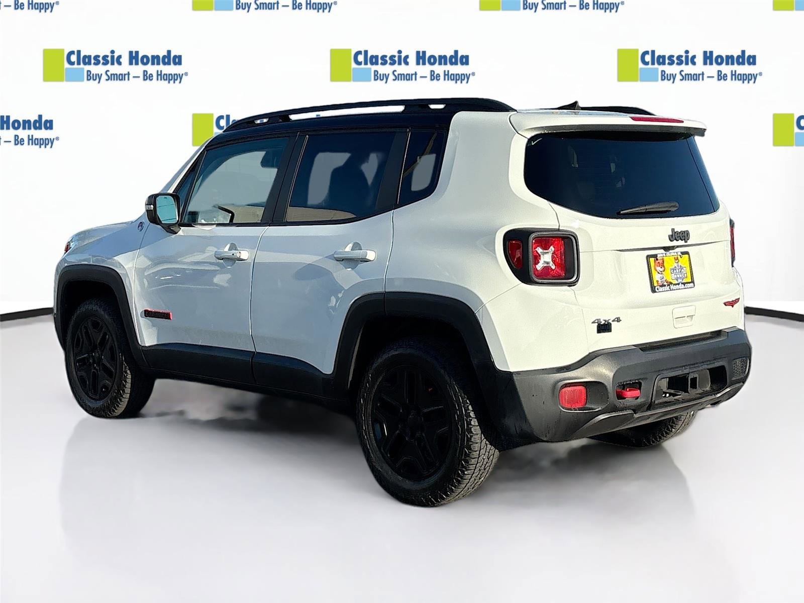Used 2018 Jeep Renegade Trailhawk image 5