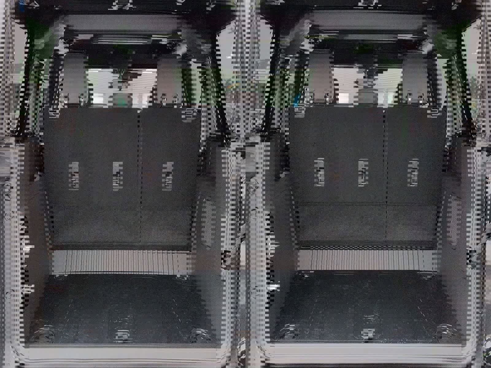 New 2025 Ford Bronco Badlands image 37