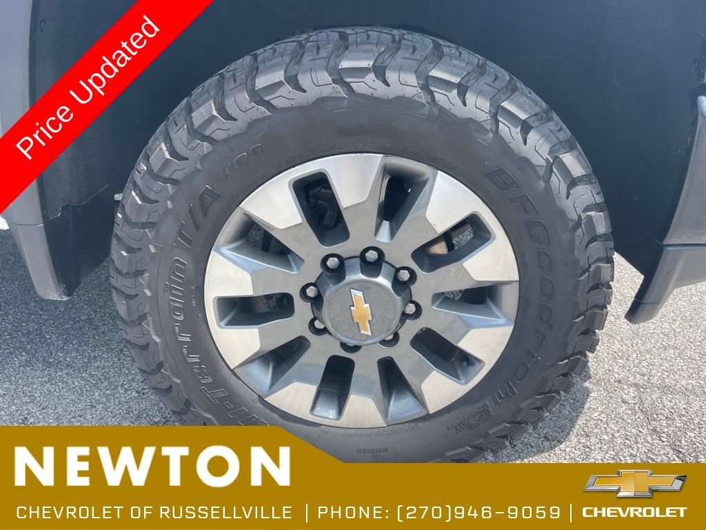 Used 2022 Chevrolet Silverado 2500 Custom w/ Custom Value Package AWD/4WD image 40